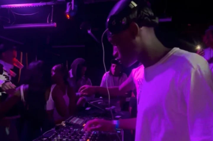 263GSD JD ON DECKS: The Line From Gauteng's Townships to a UK Booth