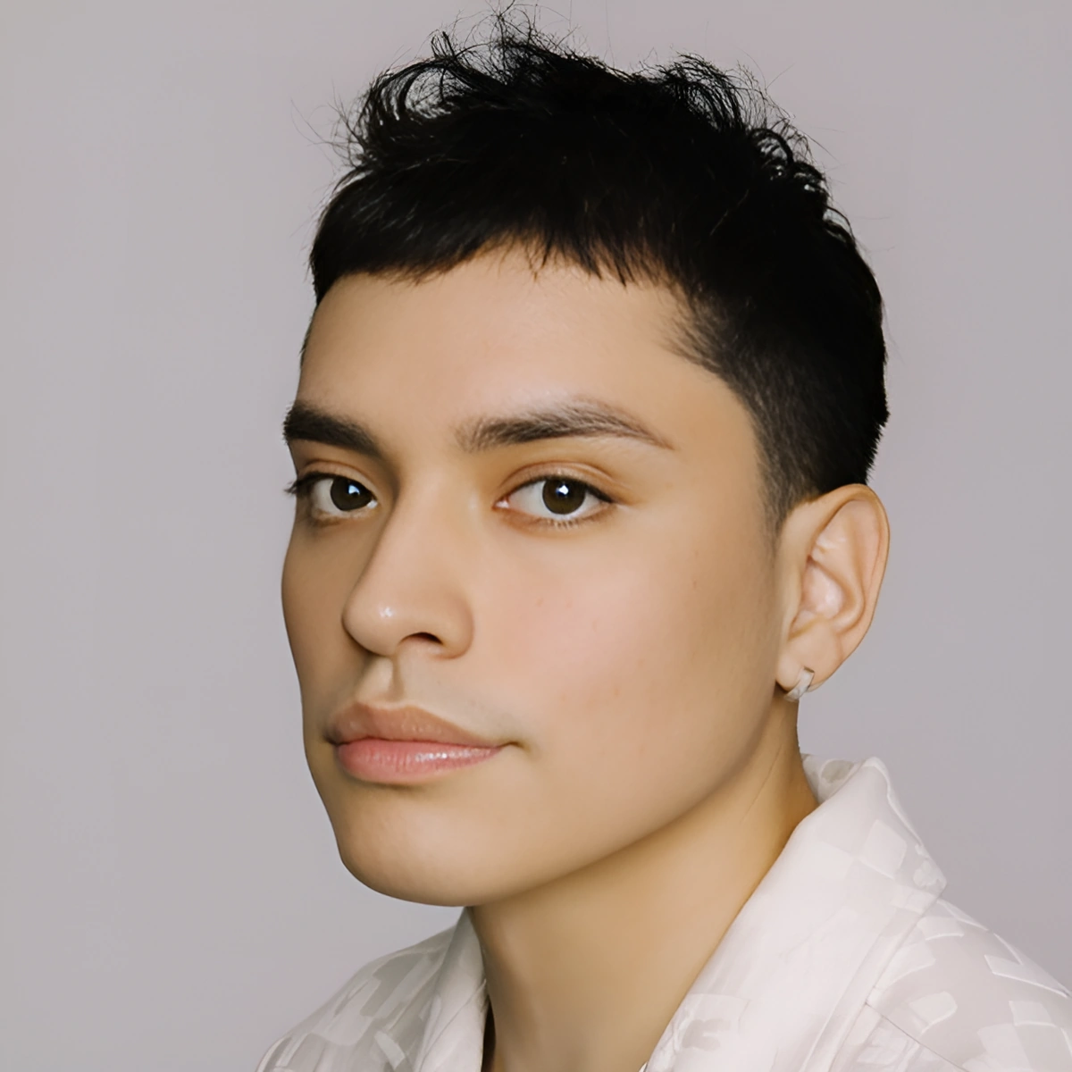 Ethan Campuzano Single HOT SHOWMAN Reunites Lil Tots Before a Hollywood Headline Set