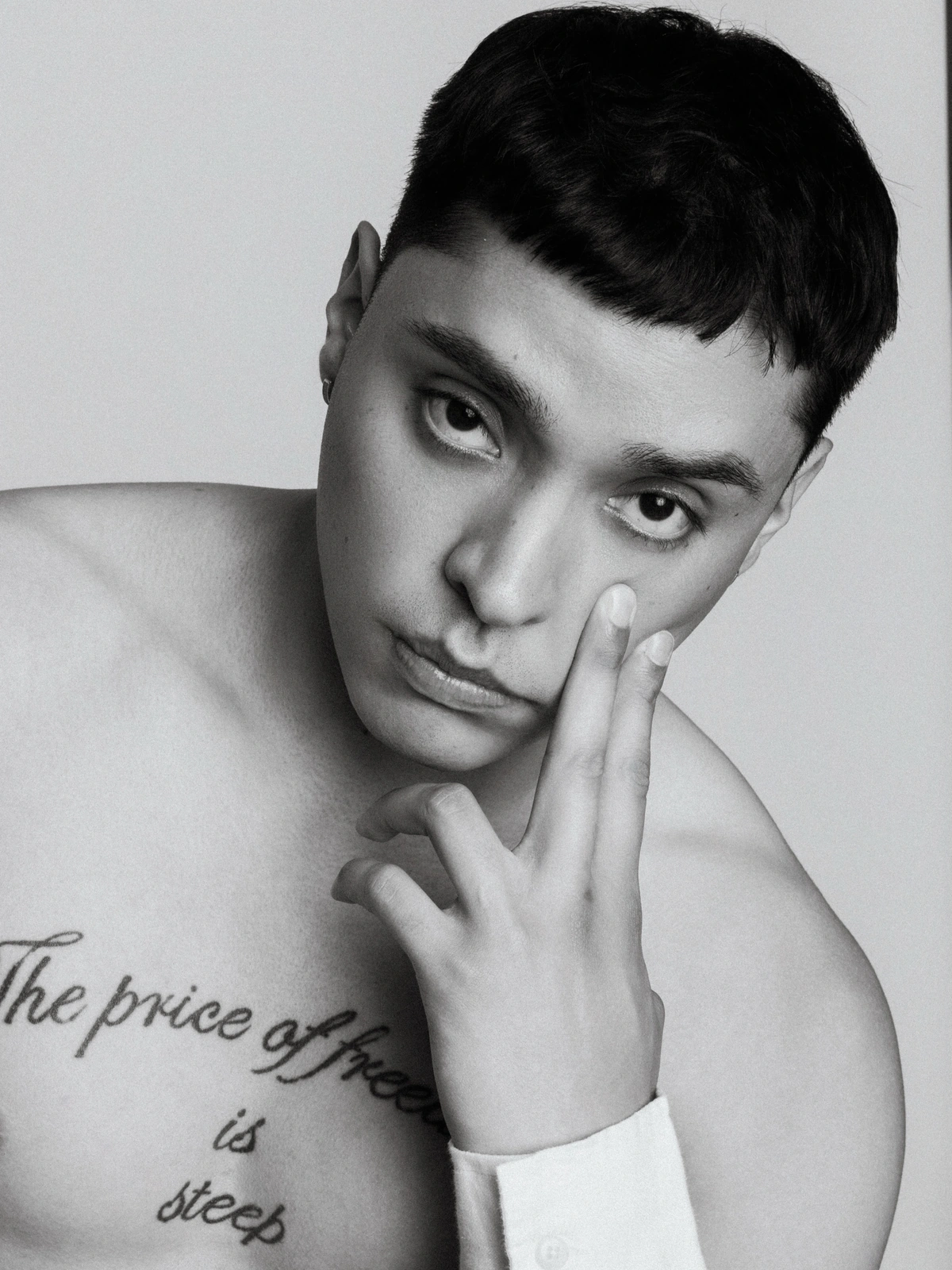 Ethan Campuzano Single HOT SHOWMAN Reunites Lil Tots Before a Hollywood Headline Set